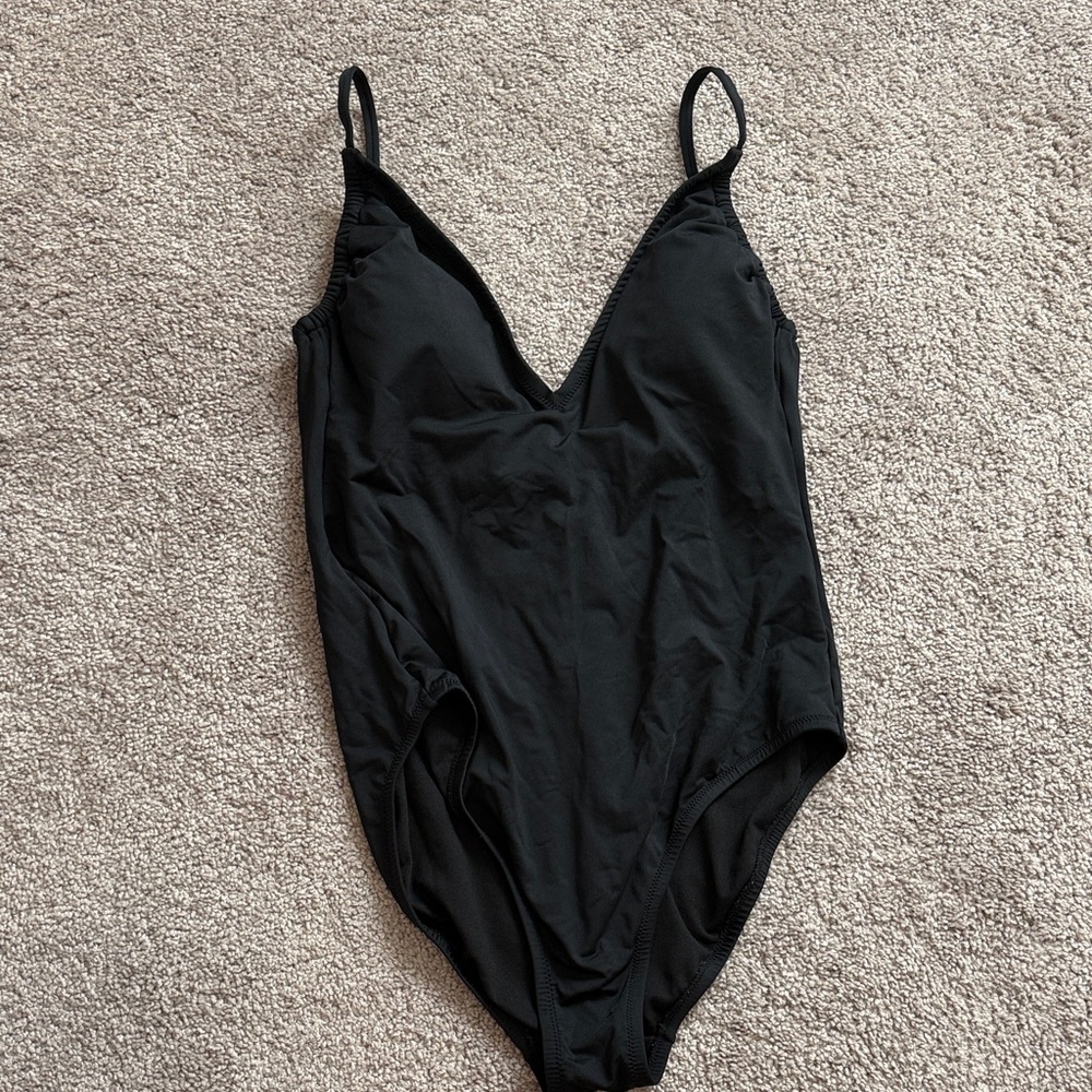 Black Low Back V-Neck Swimsuit - Size Large